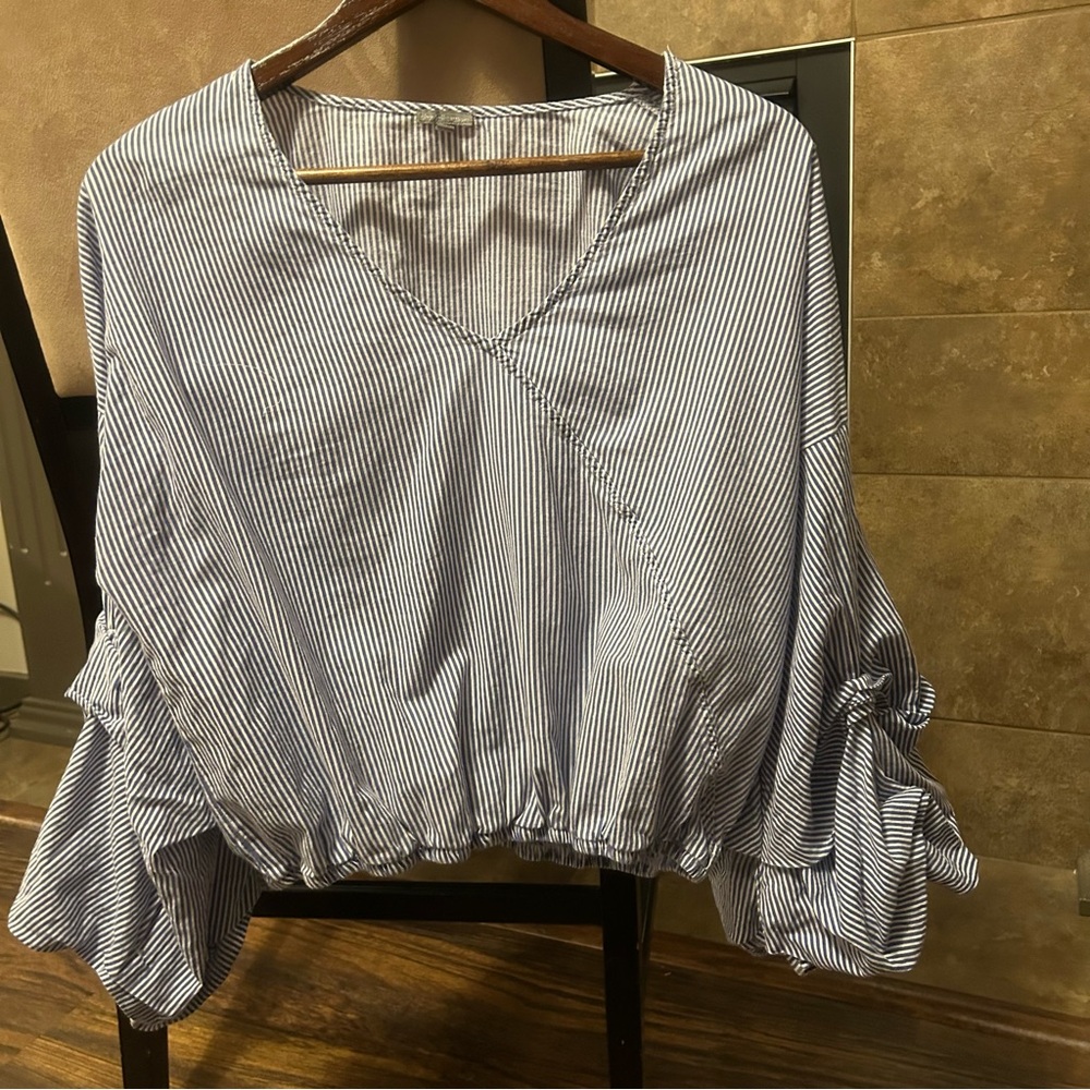 Charlotte Russe Blue White Cropped Puff Sleeve Coastal Chic Cottagecore Large